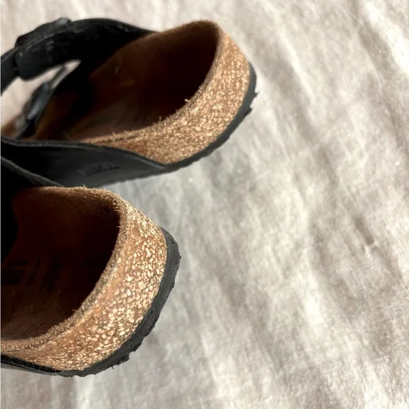 Birkenstock Arizona Sandals - Picture 5 of 10